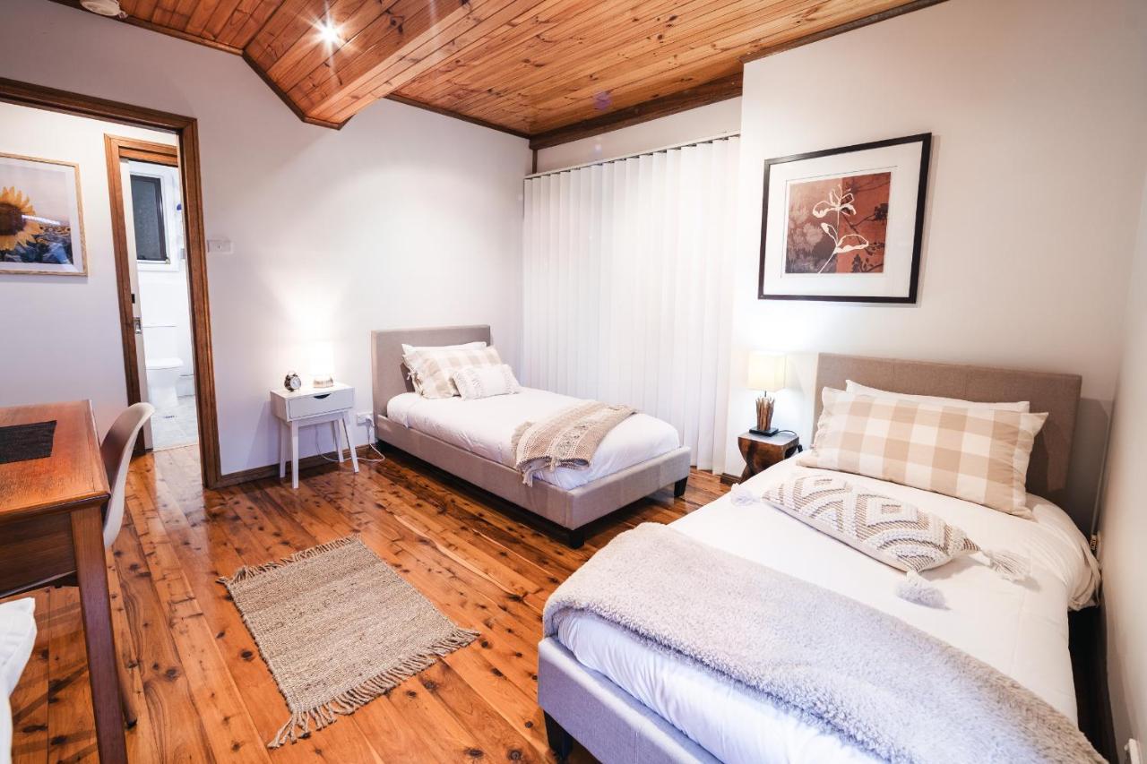 Snooty Fox Bed &Breakfast Bed and Breakfast Hazelbrook Esterno foto